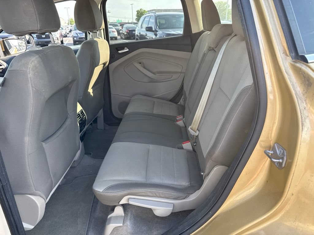 Used 2014 Ford Escape SE w/ Equipment Group 201A FWD image 13