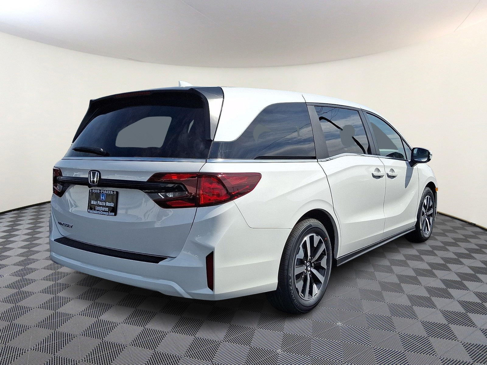 New 2026 Honda Odyssey EX-L image 4