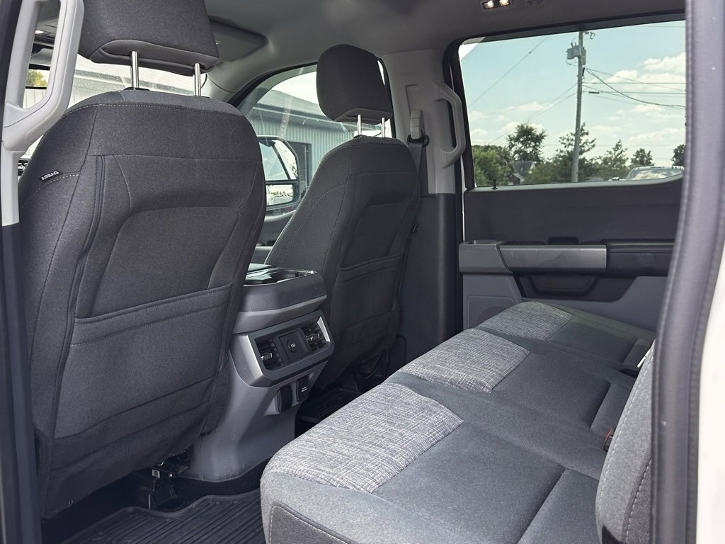 Used 2023 Ford F250 XLT w/ FX4 Off-Road Package image 16