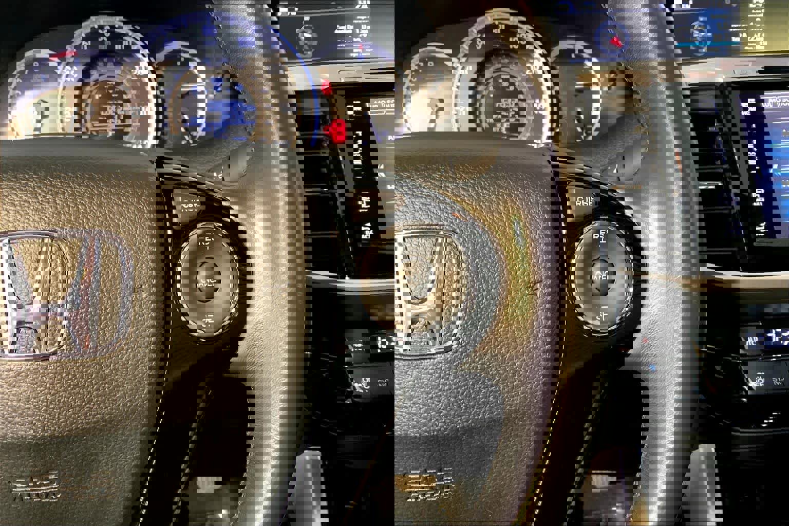 Used 2017 Honda Accord EX-L image 28