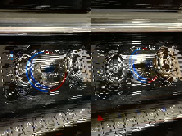 Used 2023 GMC Sierra 1500 Denali Ultimate image 17