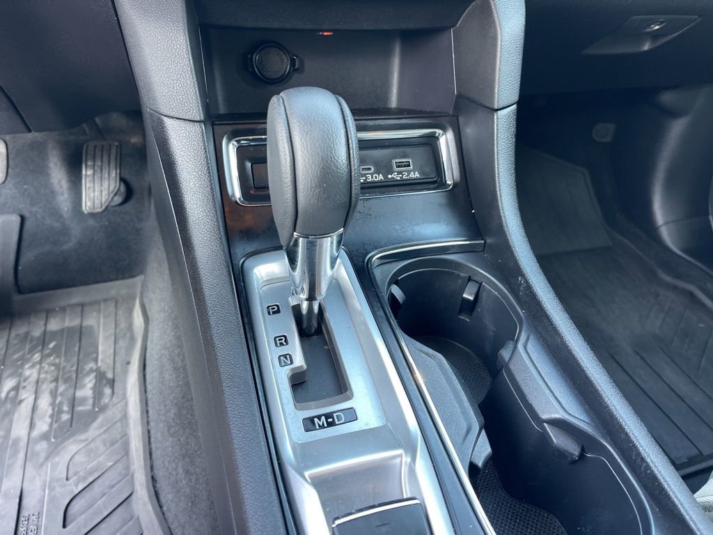 Used 2023 Subaru Ascent Premium w/ Convenience Package image 13