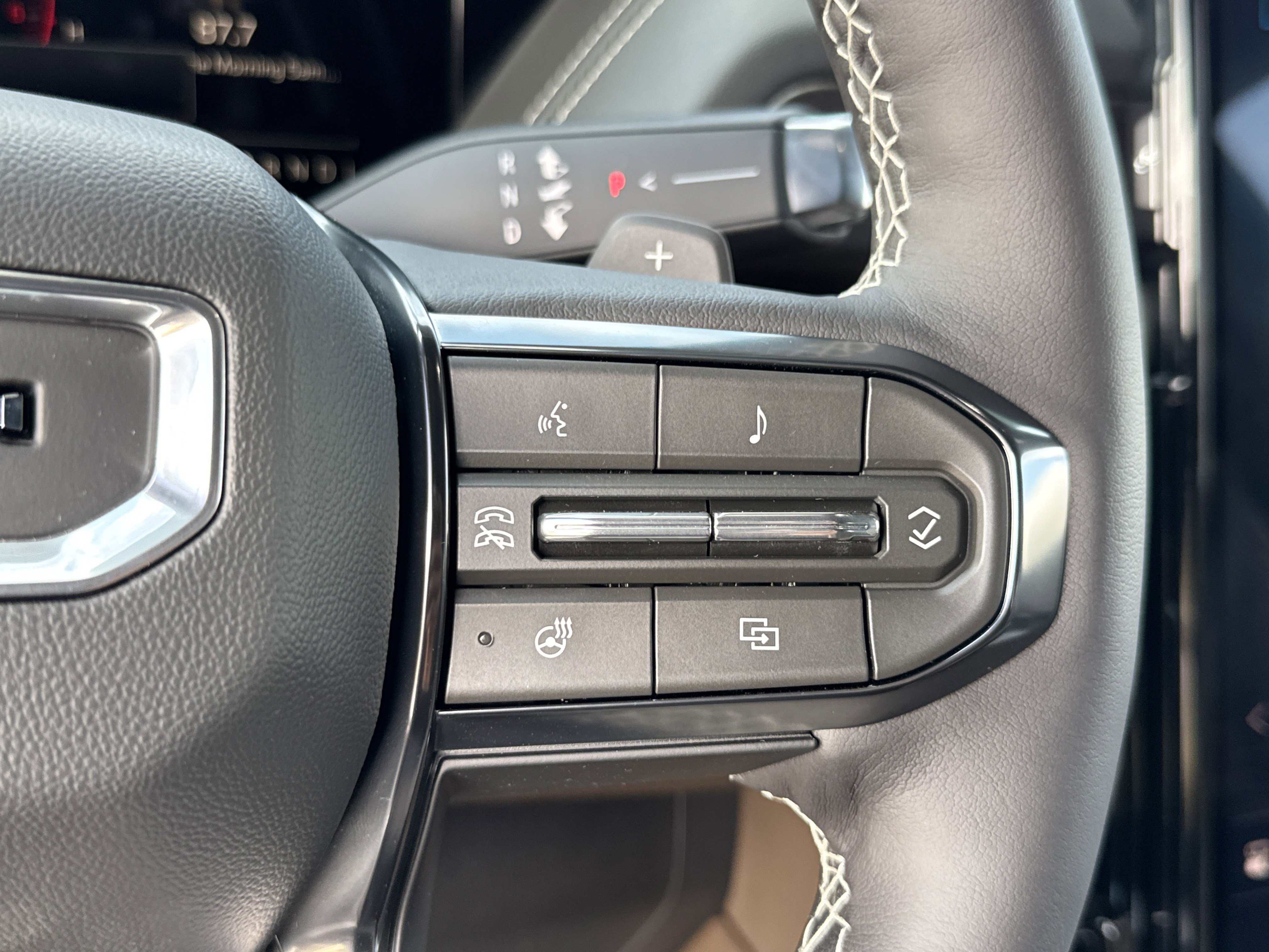 Used 2026 GMC Yukon XL Denali Ultimate w/ LPO, Floor Liner Package image 25