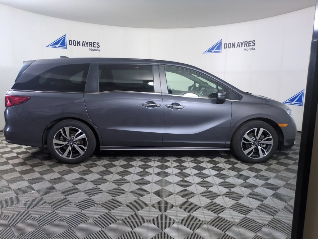 Certified 2024 Honda Odyssey Touring image 10