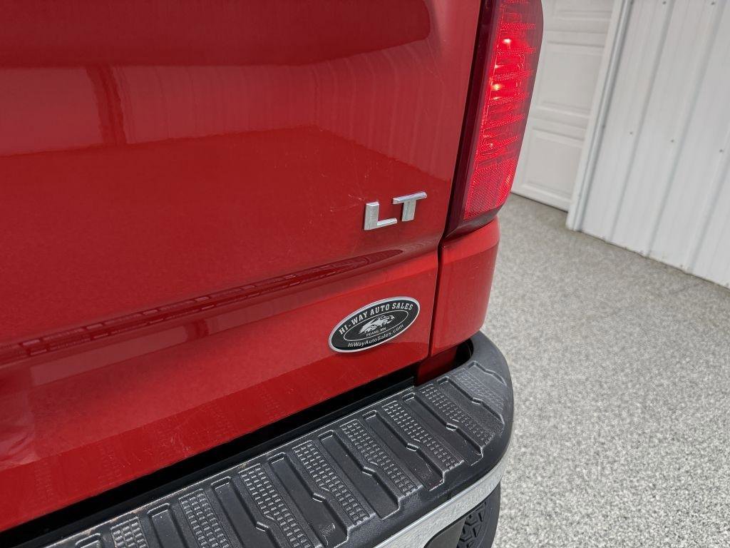 Used 2024 Chevrolet Silverado 1500 LT w/ Z71 Off-Road Package image 8