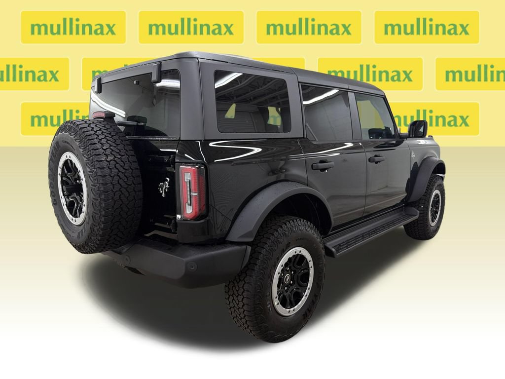 New 2026 Ford Bronco Outer Banks w/ Sasquatch Package AWD/4WD image 3