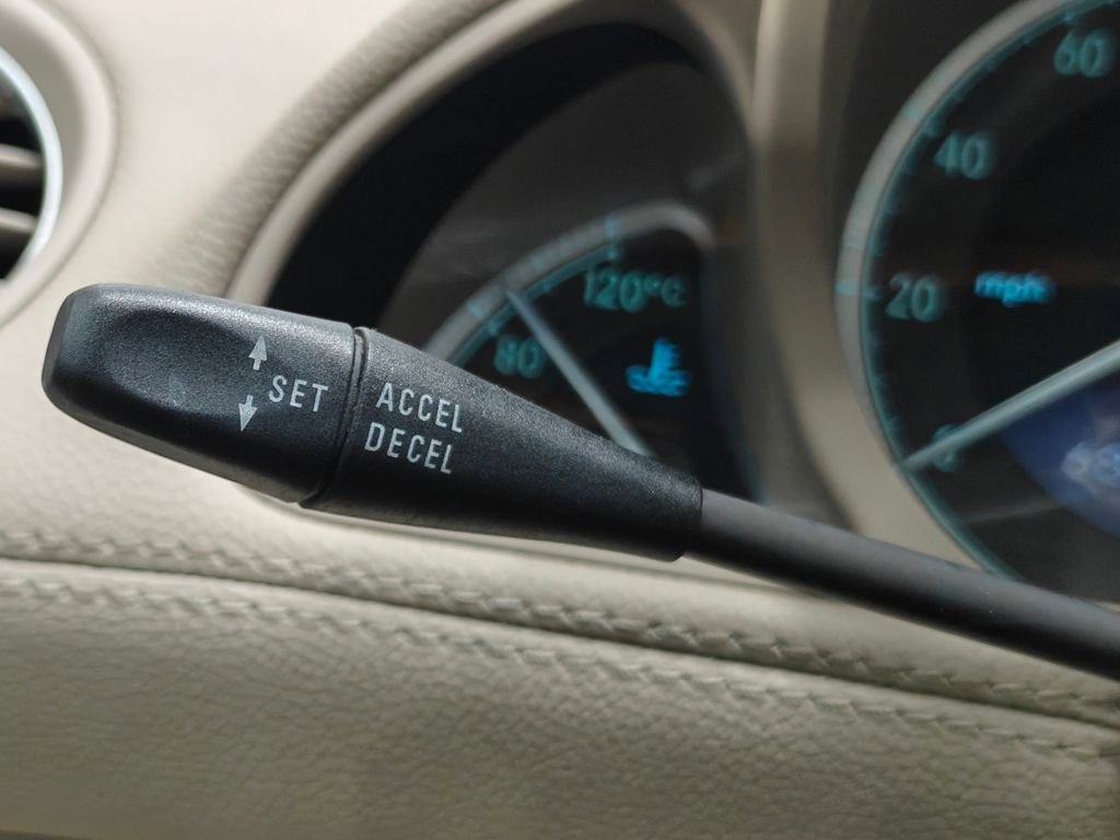 Used 2005 Mercedes-Benz SL 500 image 40