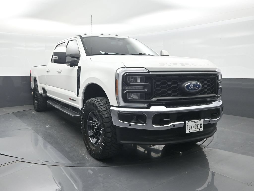 Used 2023 Ford F350 Lariat w/ Sport Appearance Package AWD/4WD image 8