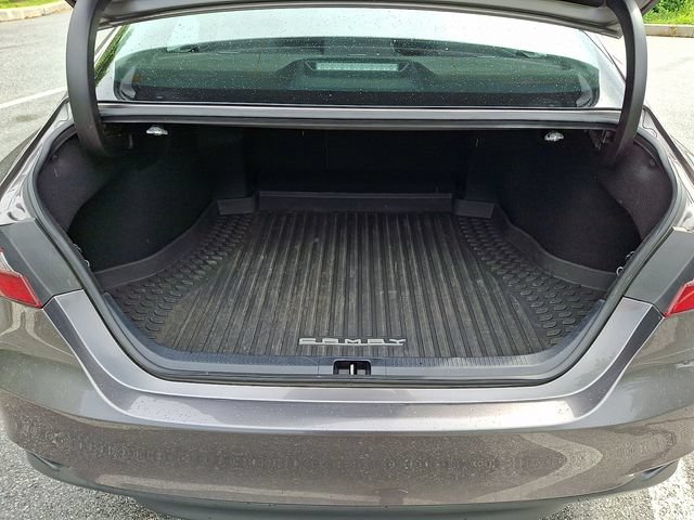 Certified 2022 Toyota Camry LE FWD image 27