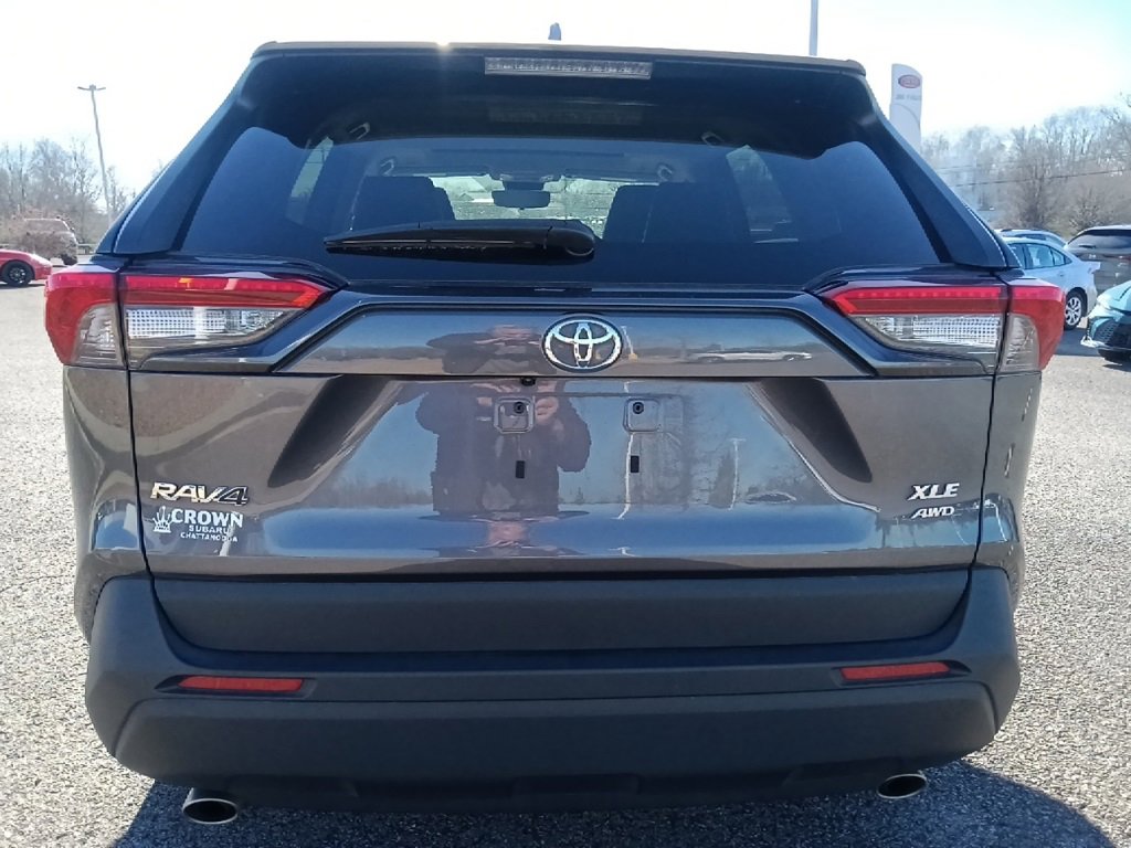 Used 2024 Toyota RAV4 XLE Premium image 4