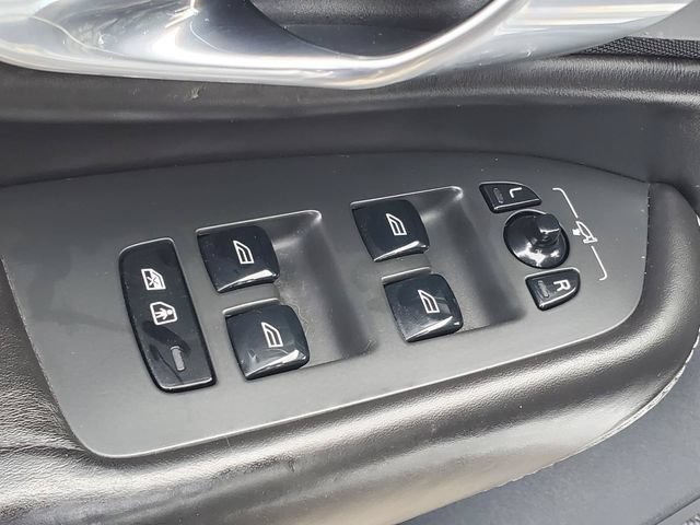 Used 2017 Volvo XC90 T6 Inscription w/ Vision Package AWD/4WD image 13