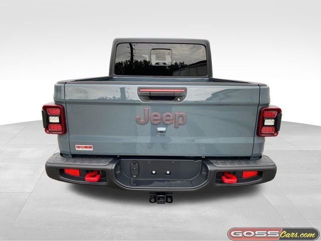 Certified 2026 Jeep Gladiator Rubicon AWD/4WD image 4