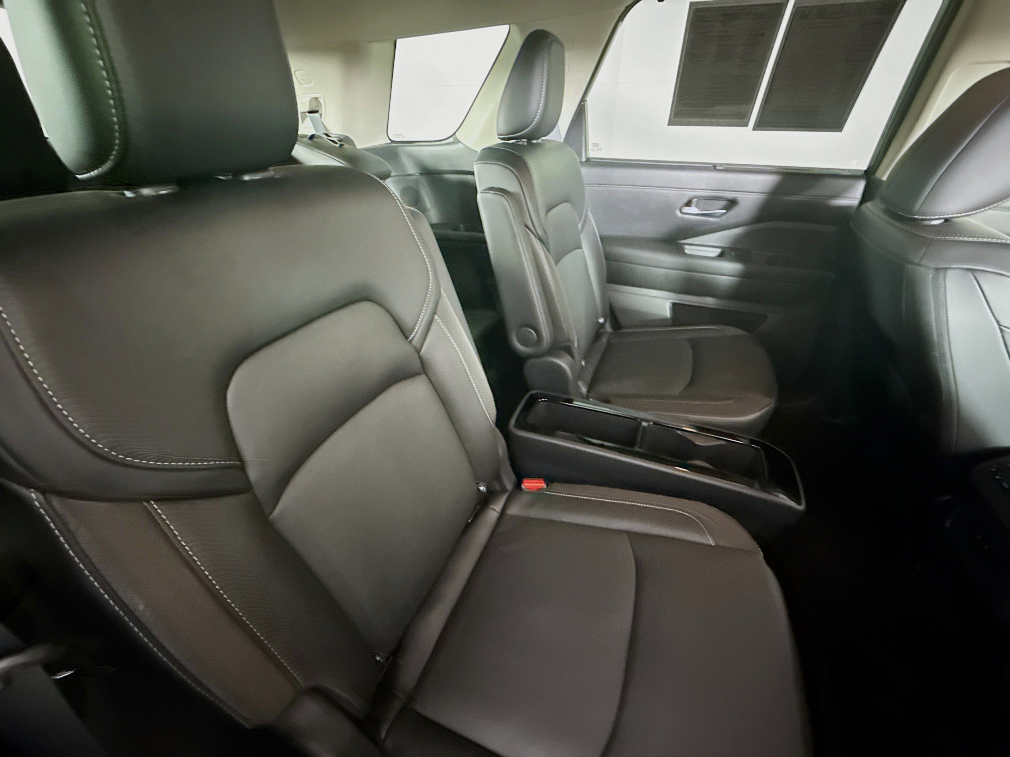 Used 2023 Nissan Pathfinder SL w/ SL Premium Package image 37