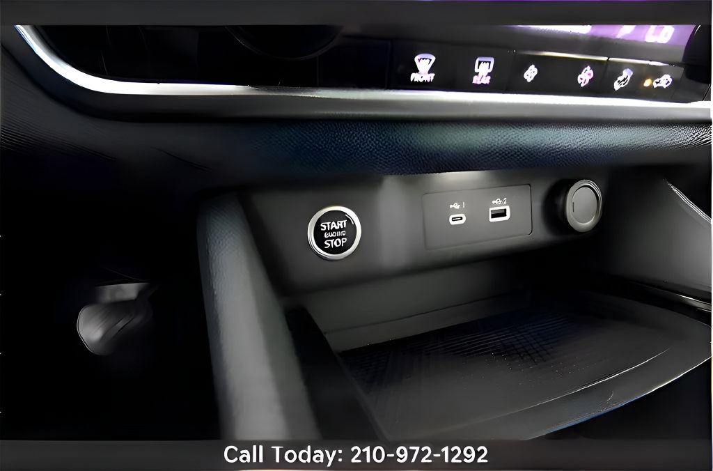 Used 2021 Nissan Rogue SV FWD image 16