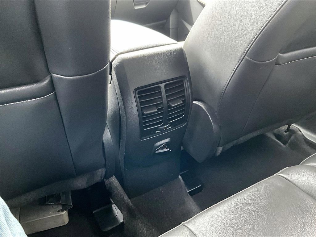 Used 2019 Ford Escape SEL image 29