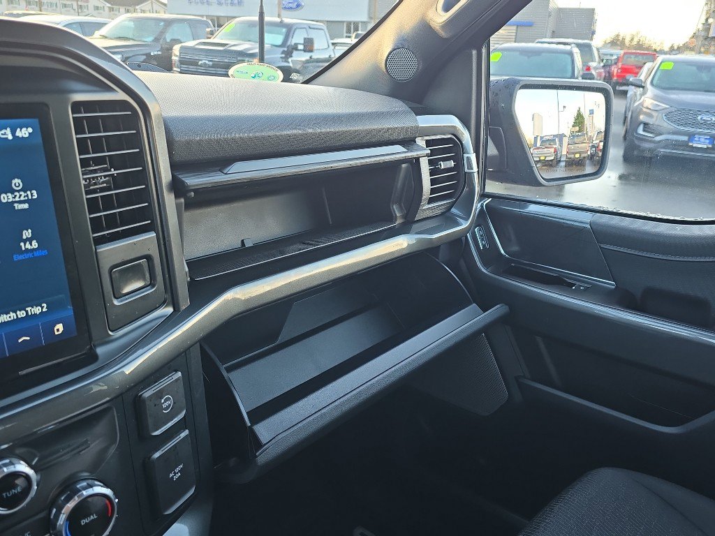 Certified 2022 Ford F150 XLT w/ Equipment Group 302A High image 30