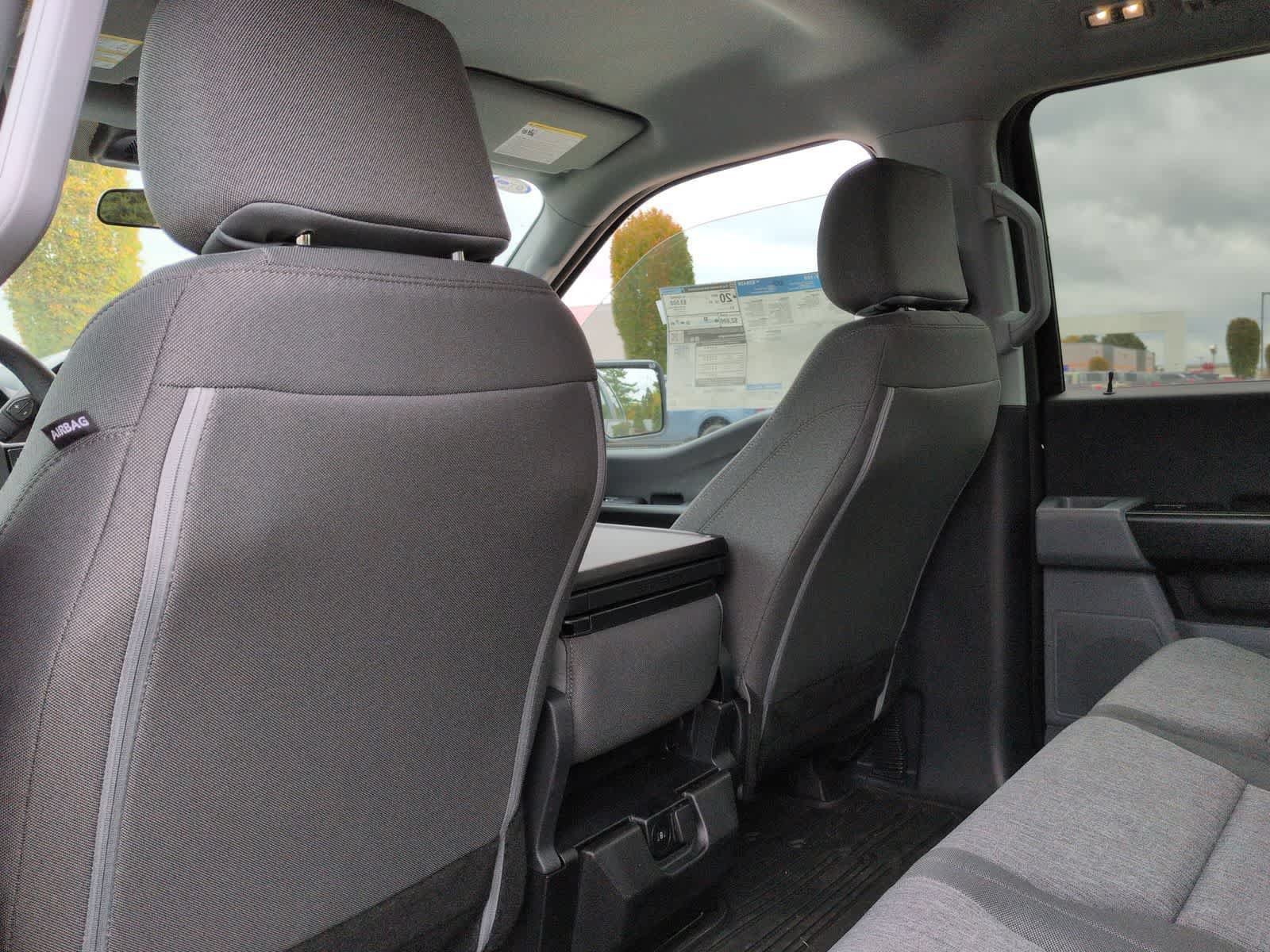 Used 2025 Ford F150 XL w/ Equipment Group 103A High AWD/4WD image 19