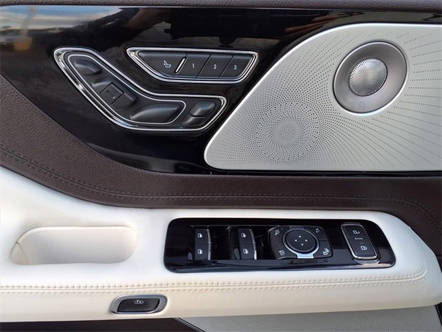 Certified 2023 Lincoln Aviator Black Label image 8