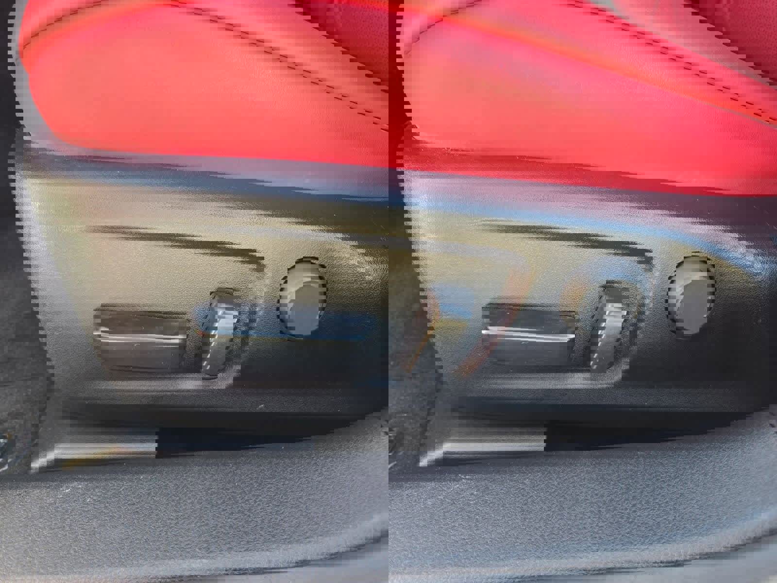 Used 2023 Lexus IS 350 F Sport image 16