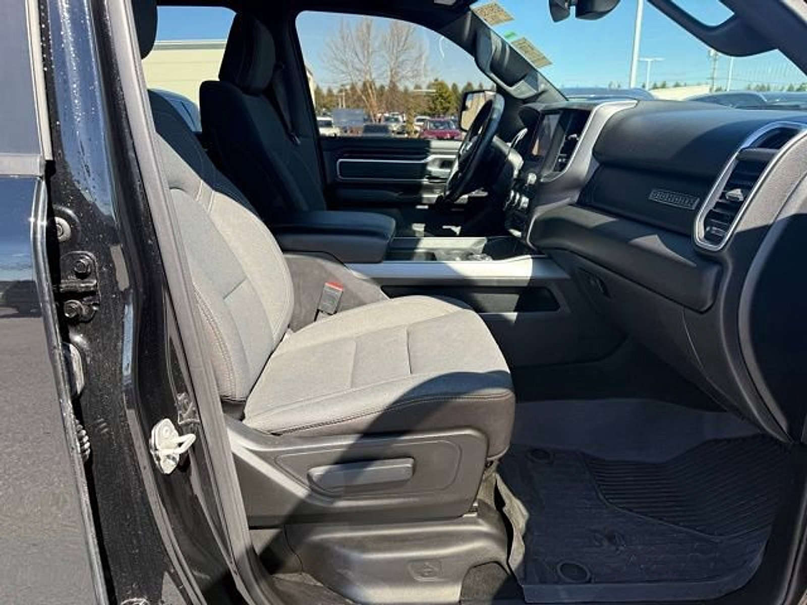 Used 2023 RAM 1500 Big Horn image 27