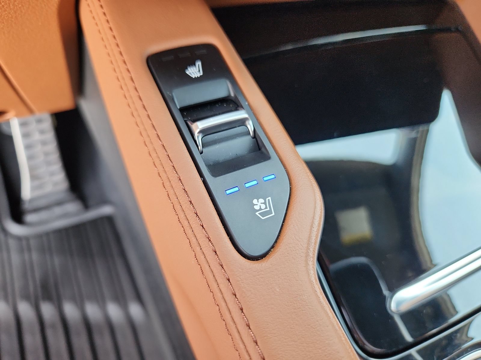 Used 2024 Kia Telluride SX X-Pro AWD/4WD image 23