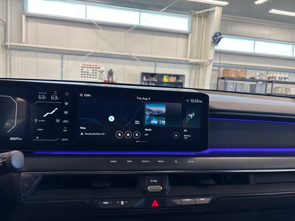 Certified 2024 Kia EV9 Land AWD/4WD image 13