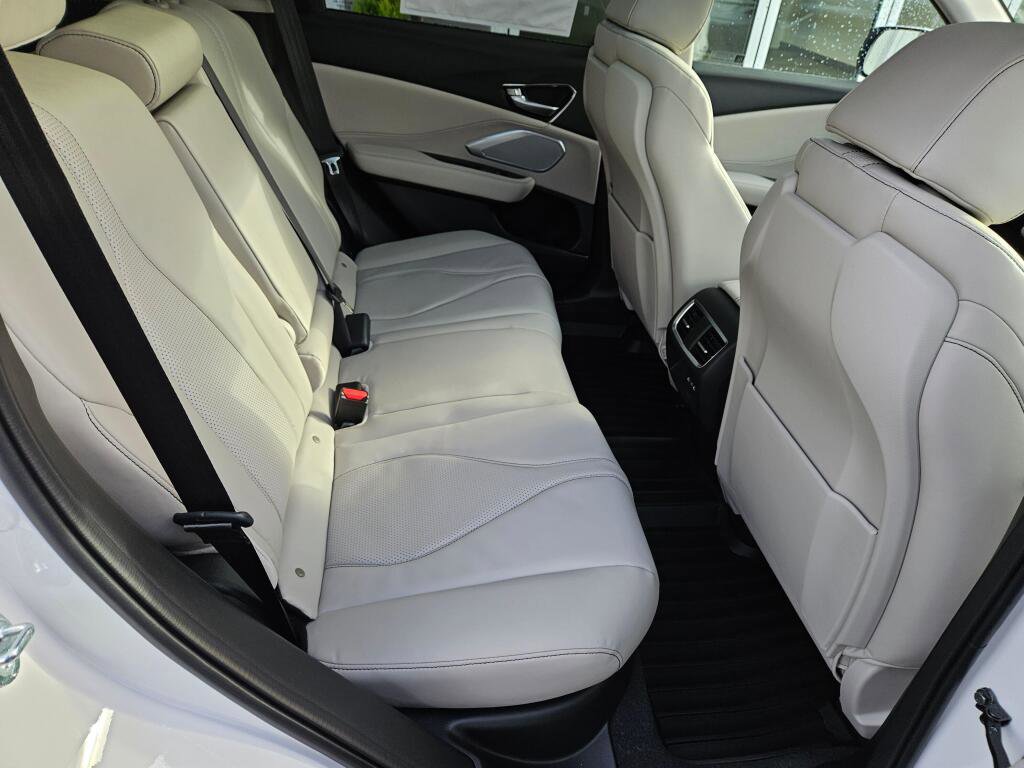 New 2026 Acura RDX SH-AWD w/Tech image 12
