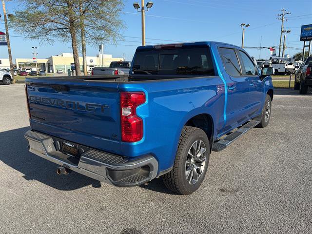 Used 2022 Chevrolet Silverado 1500 LT w/ All Star Edition Plus image 7