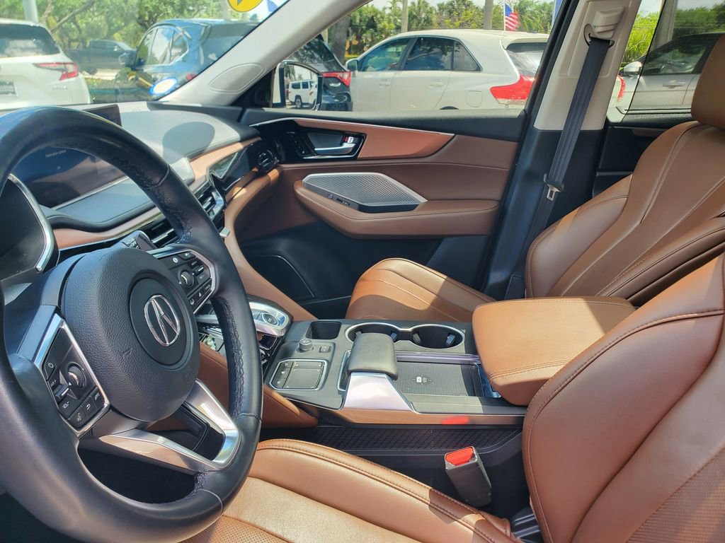 Certified 2022 Acura MDX FWD w/ Technology Package image 17