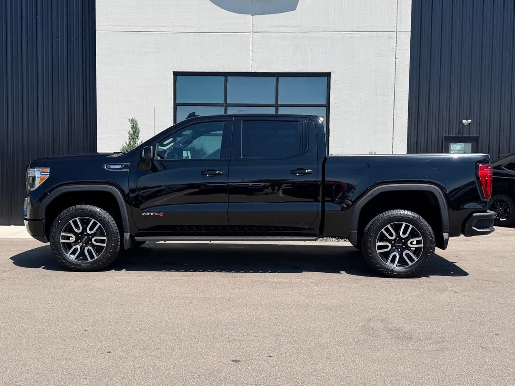 Used 2021 GMC Sierra 1500 AT4 w/ AT4 Premium Package AWD/4WD image 2