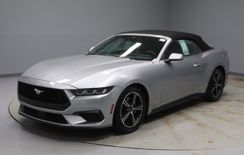 Certified 2025 Ford Mustang Premium RWD image 7