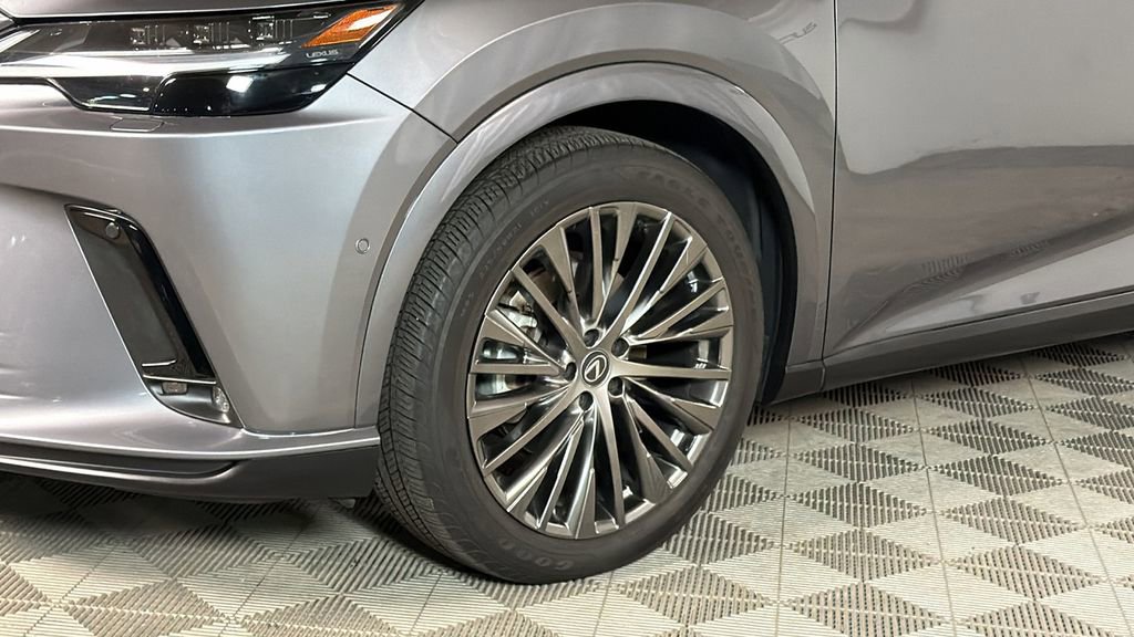 Certified 2023 Lexus RX 350 AWD w/ Cold Area Package image 4