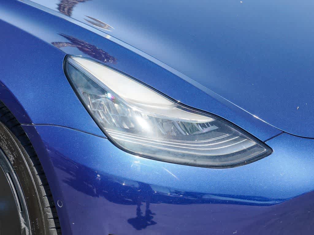 Used 2020 Tesla Model 3 Standard Range Plus RWD image 8