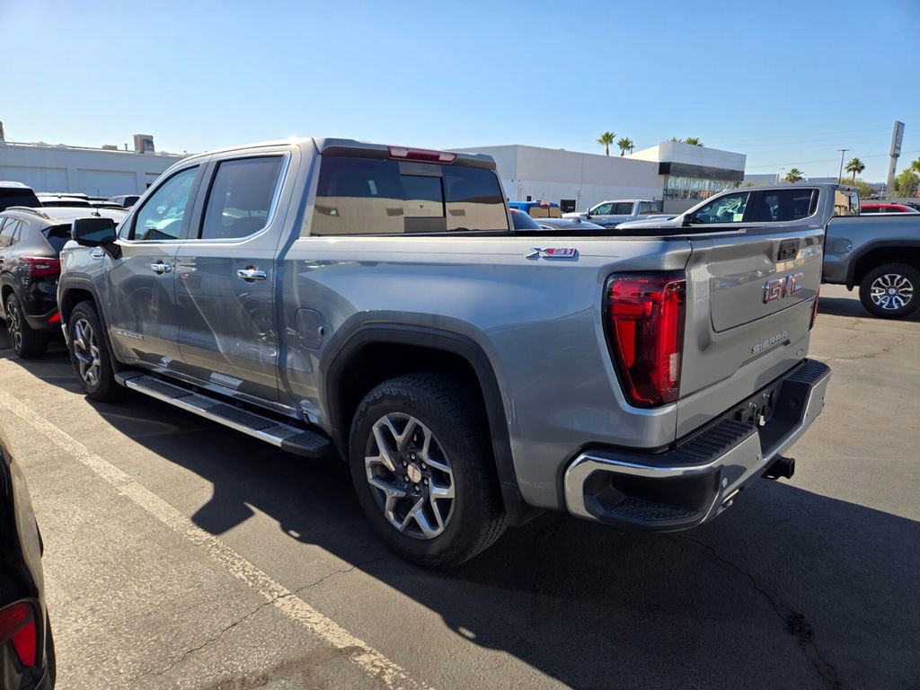 Used 2024 GMC Sierra 1500 SLT w/ SLT Premium Plus Package AWD/4WD image 4