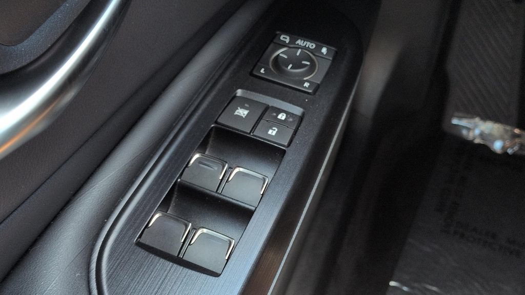 Used 2021 Lexus ES 300h w/ Premium Package FWD image 21