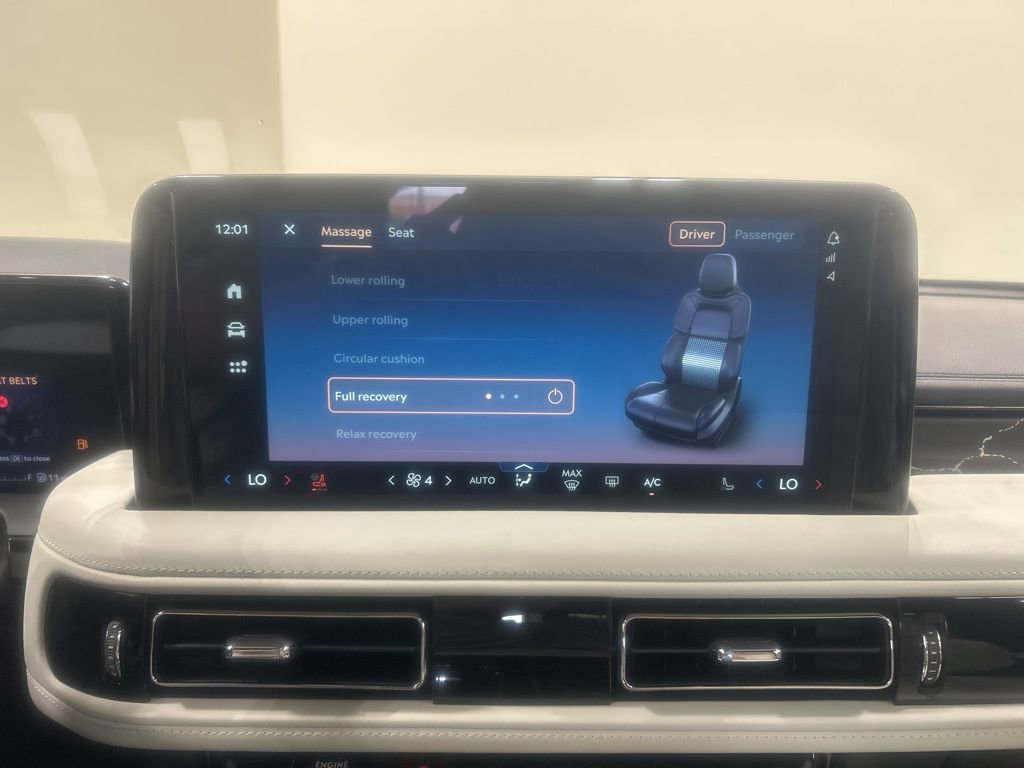 New 2025 Lincoln Aviator Black Label w/ Black Label Special Edition image 19