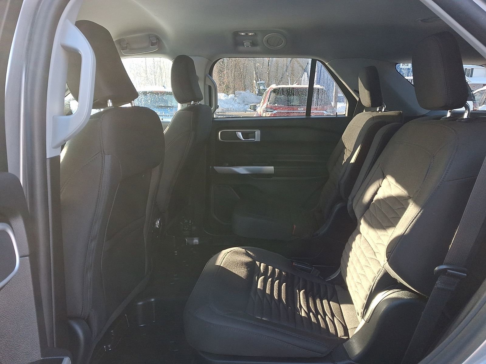 Used 2021 Ford Explorer XLT w/ Class III Trailer Tow Package image 10