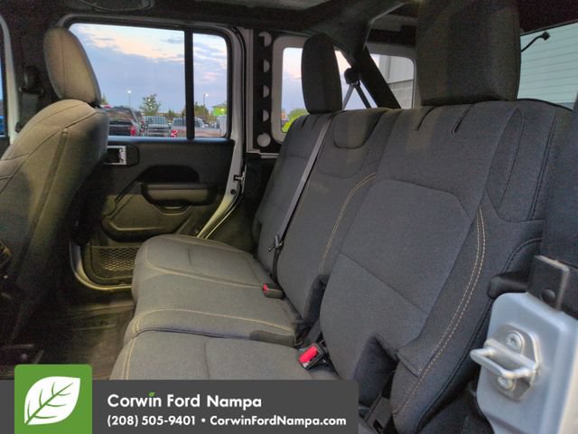 Used 2024 Jeep Wrangler Unlimited Sport AWD/4WD image 25