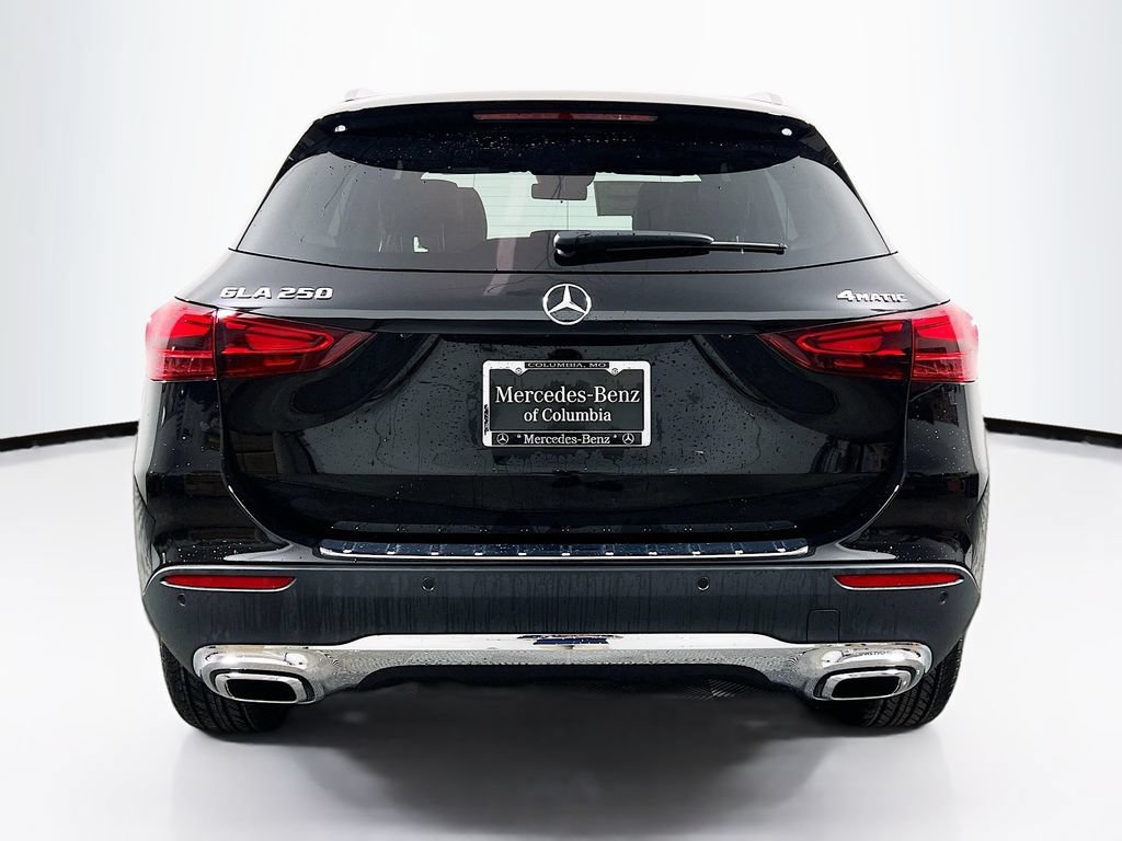 Used 2025 Mercedes-Benz GLA 250 4MATIC image 6