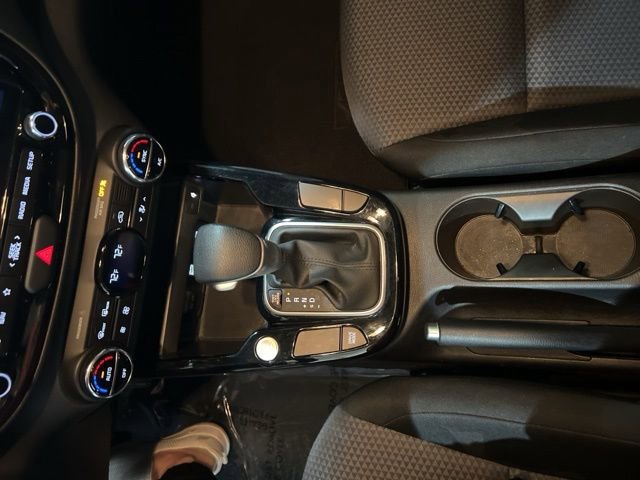 Used 2025 Kia Soul S image 18