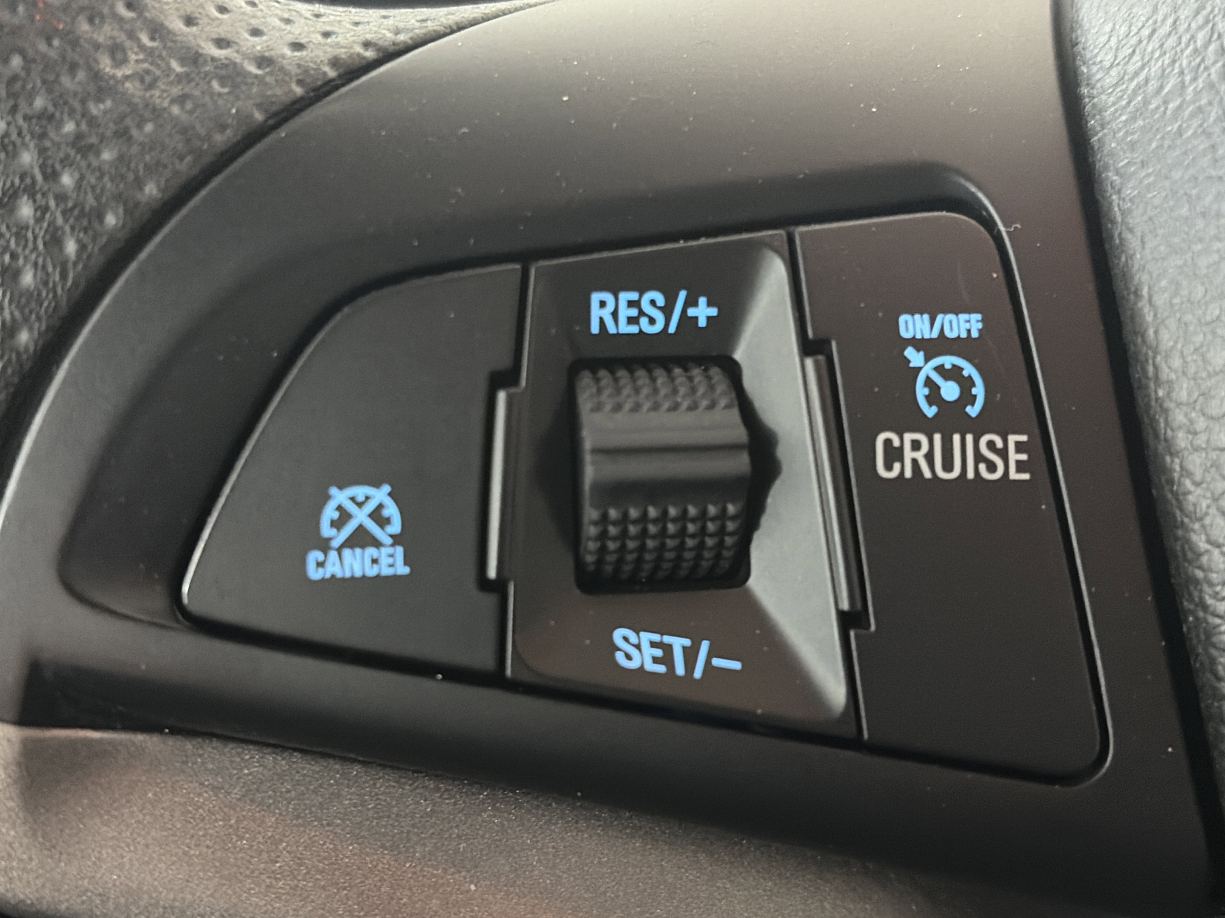 Used 2015 Chevrolet Sonic LT image 17