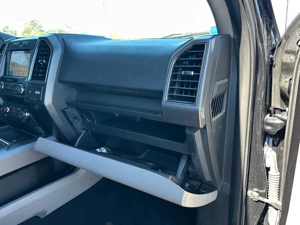 Used 2019 Ford F150 XLT w/ Equipment Group 302A Luxury image 39