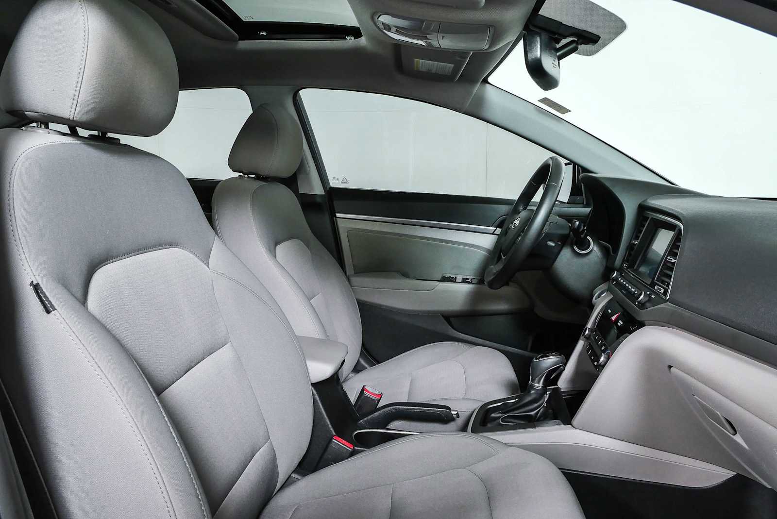 Used 2018 Hyundai Elantra Value Edition w/ Cargo Package FWD image 20