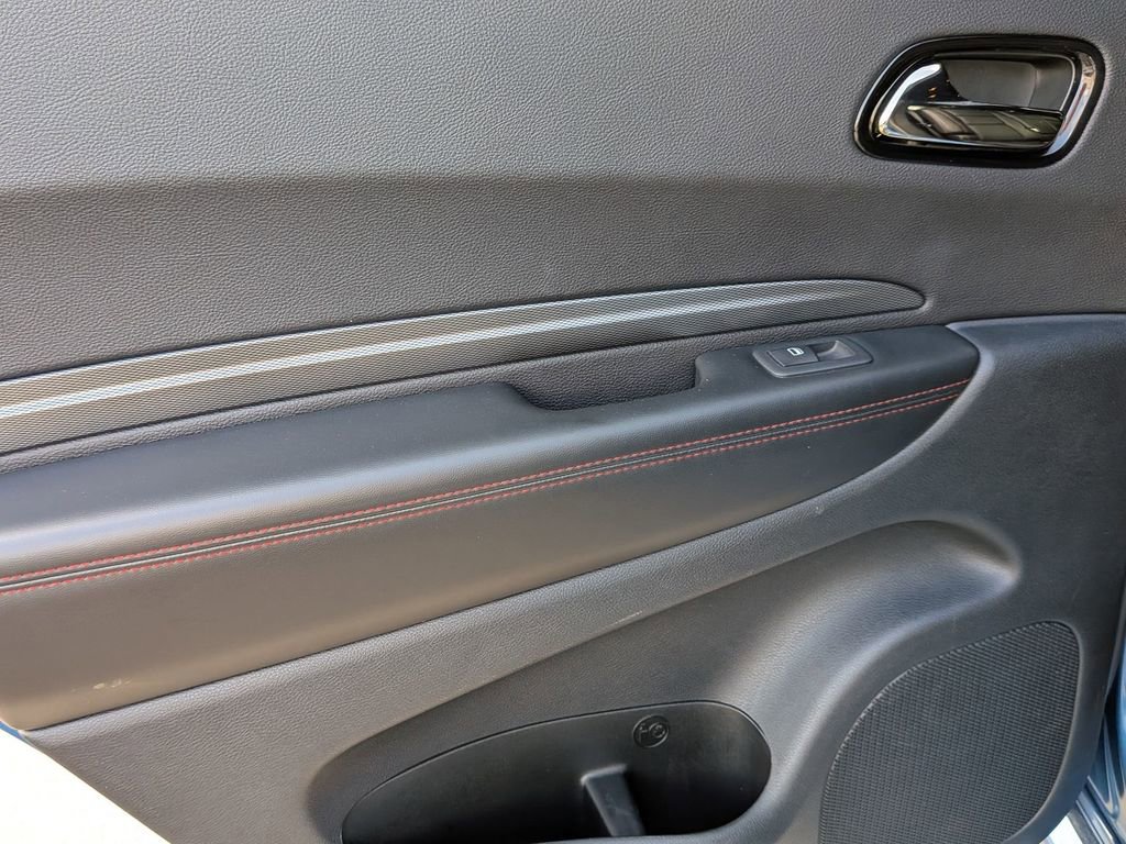 Used 2025 Dodge Durango GT image 27