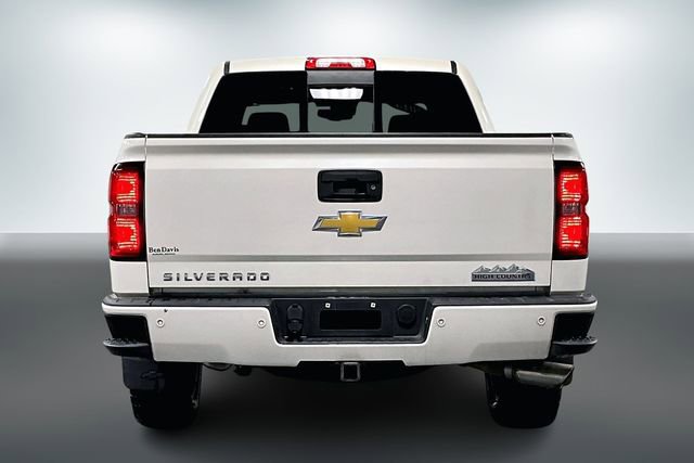 Used 2014 Chevrolet Silverado 1500 High Country w/ High Country Premium Package image 7