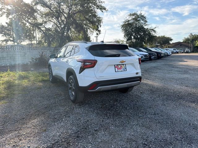 New 2026 Chevrolet Trax LT w/ Driver Confidence Package image 8