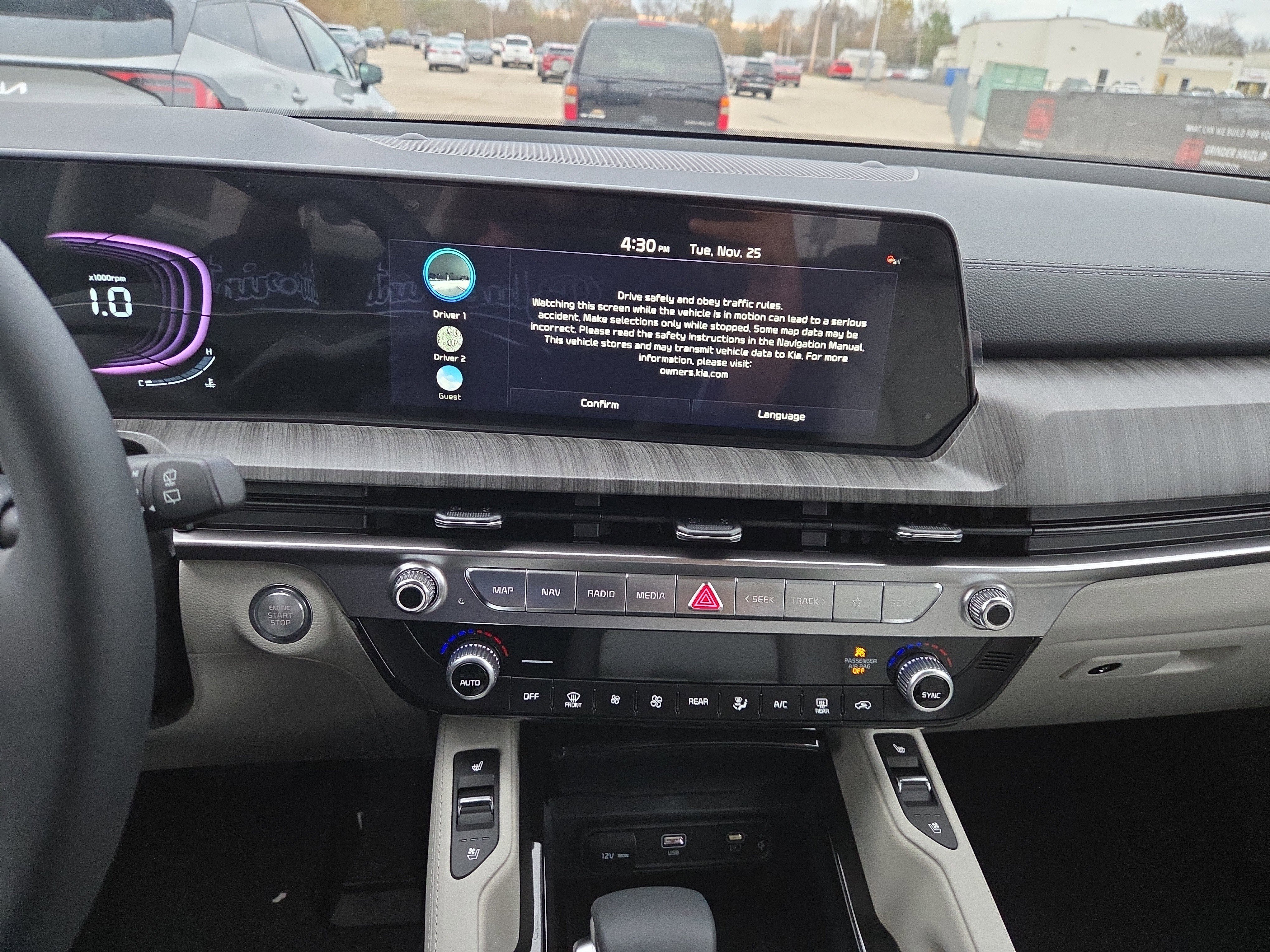 New 2025 Kia Telluride EX image 10