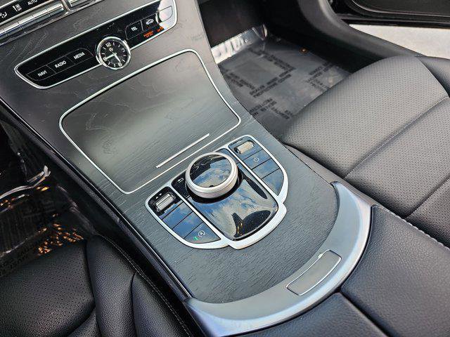 Used 2021 Mercedes-Benz C 300 Sedan image 24
