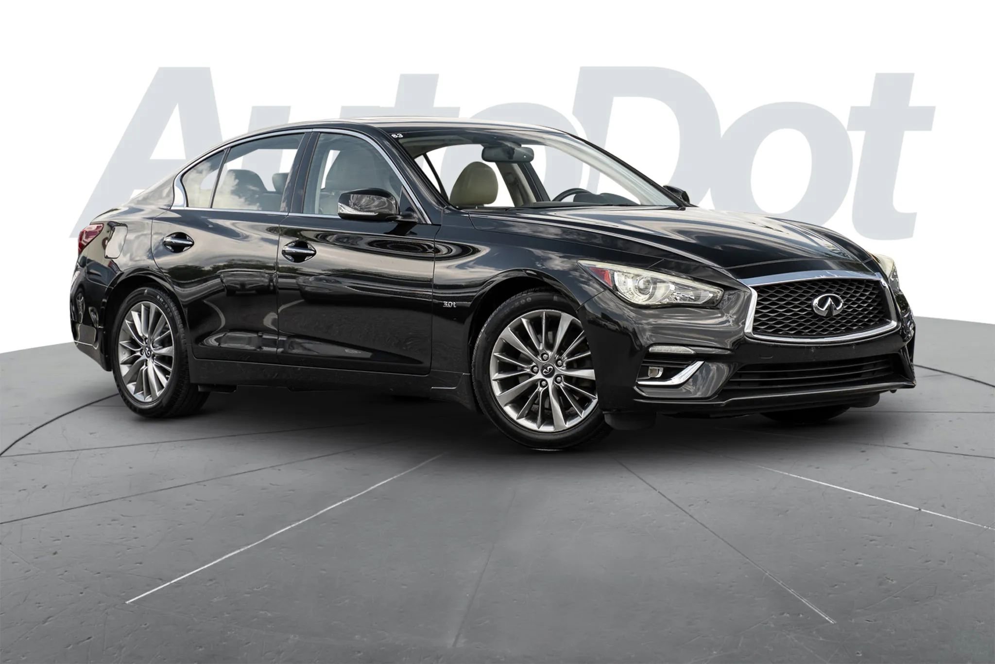 Used 2018 INFINITI Q50 Luxe w/ Essential Package (3.0T Luxe)