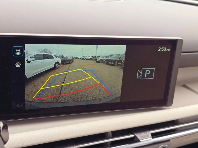 Certified 2025 Hyundai Tucson SE image 5